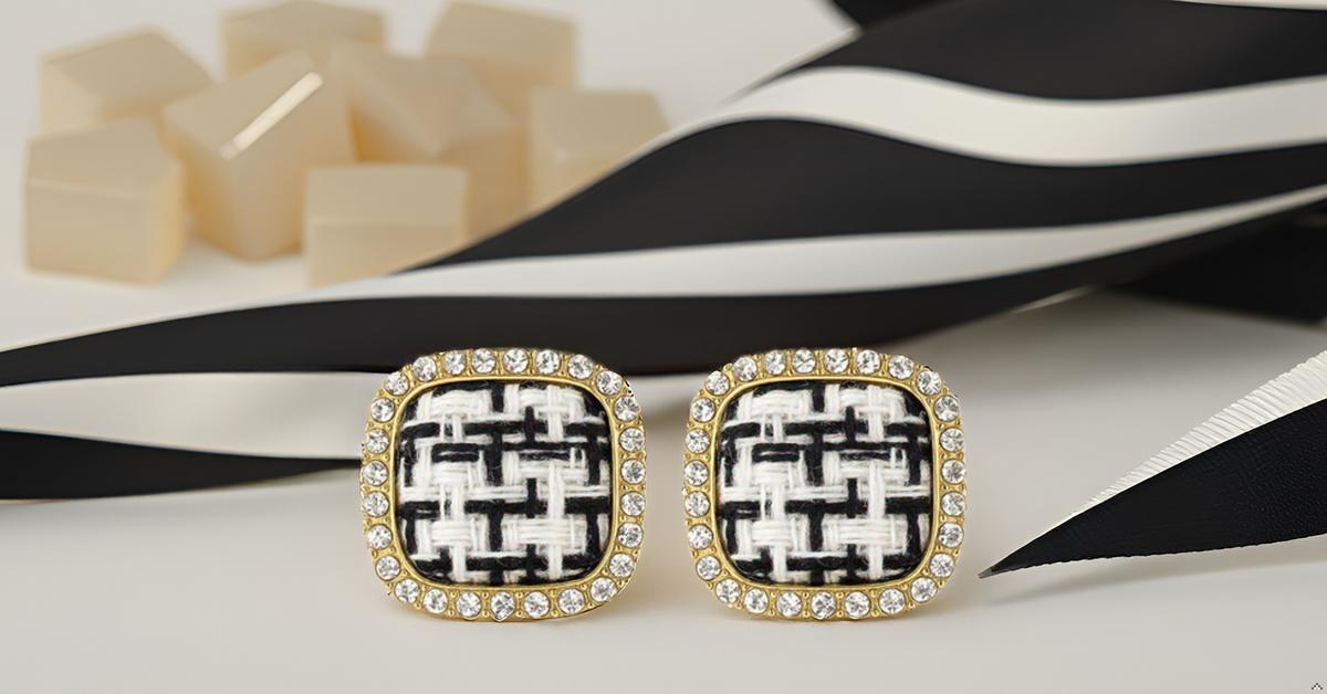 Vintage Diamond Romantic Korean Geometric Earrings for Women