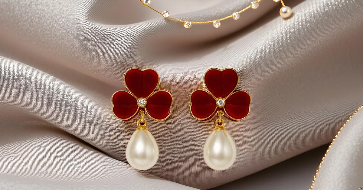 Enamel chic 3 petal clover Leaf Drop Earrings with Faux Pearl