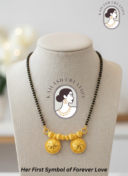 Saanvi Gold Twin Coin Mangalsutra